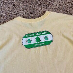 Y2K Yosemite Camp T-Shirt Yellow Large Nature Art Animal Blank Tee Outdoors